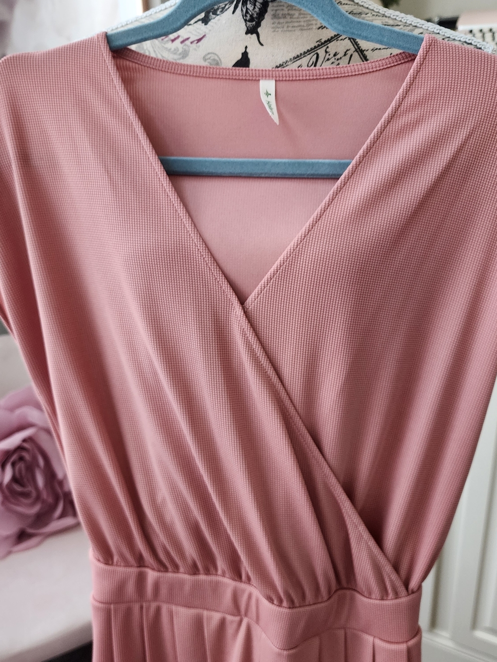 Halara Dusty Rose Wide-Leg Jumpsuit Size S, Faux Wrap, Pockets - Like New - Picture 3 of 6